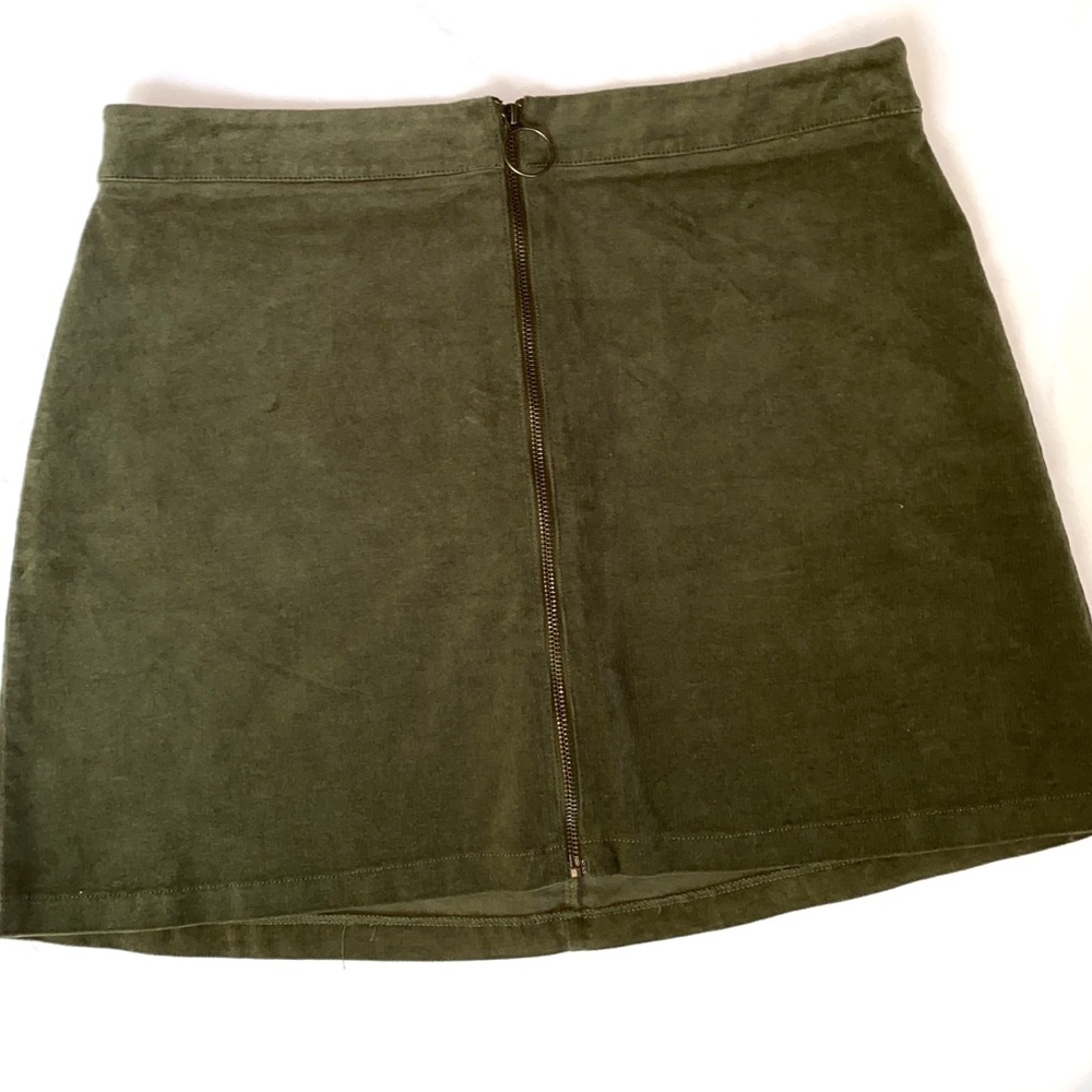 Forever 21 Plus Corduroy Stretch skirt w Ring Zipper Size XL